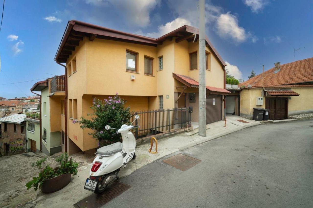 Apartman Yellow House Sarajewo Zewnętrze zdjęcie