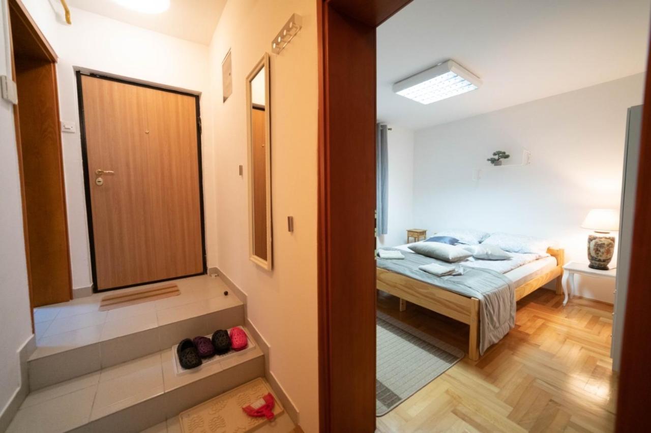 Apartman Yellow House Sarajewo Zewnętrze zdjęcie
