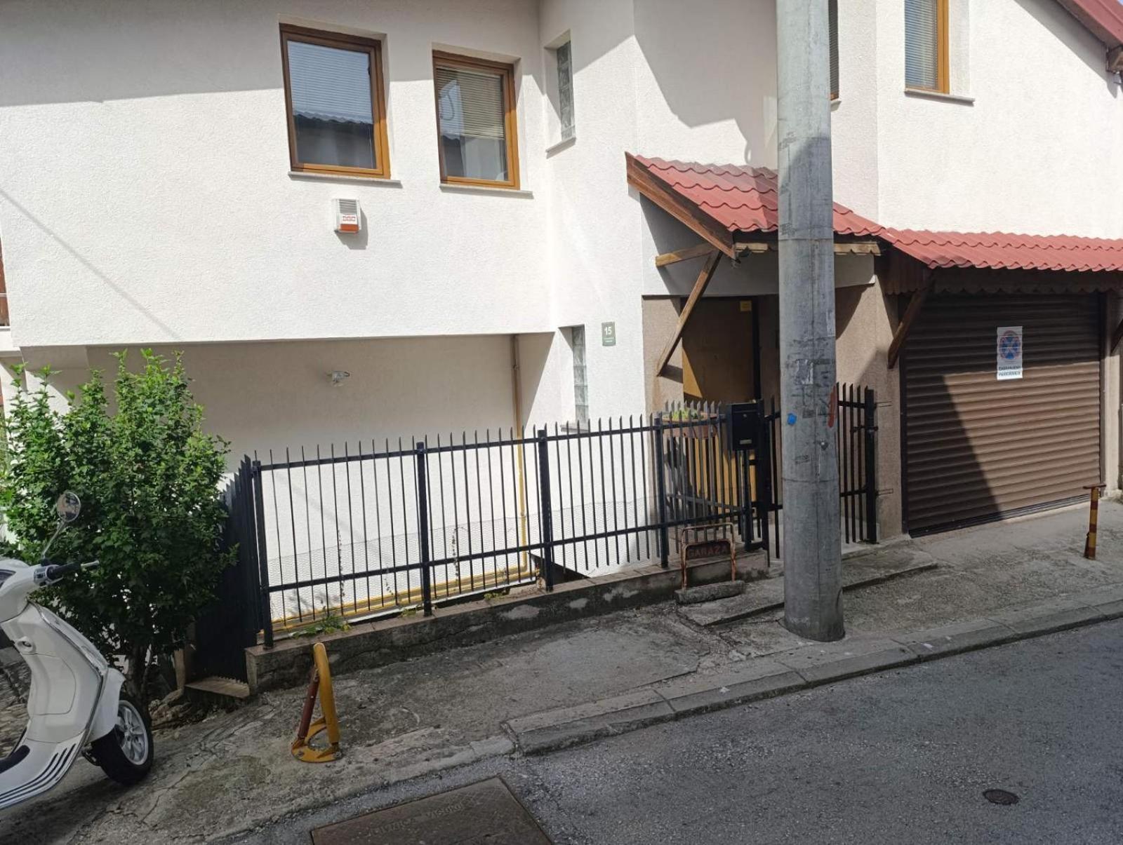 Apartman Yellow House Sarajewo Zewnętrze zdjęcie